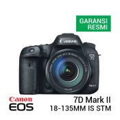 Canon EOS 7D Mark II EF-S18-135mm f3.5-5.6 IS STM