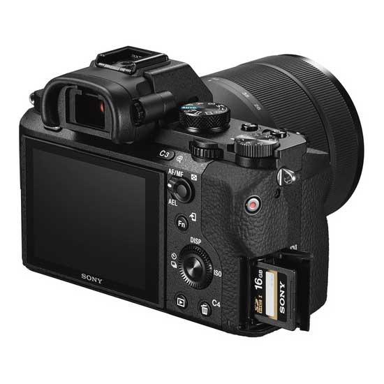 Jual Kamera Mirrorless Sony A7 Mark II Kit FE 28-70mm f/3.5-5.6 OSS