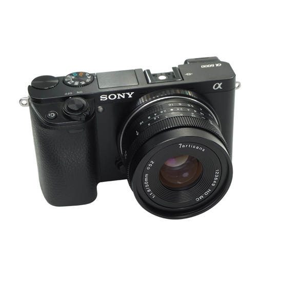 Jual Lensa 7Artisans 50mm f1.8 for Sony E-Mount - Black Harga Murah