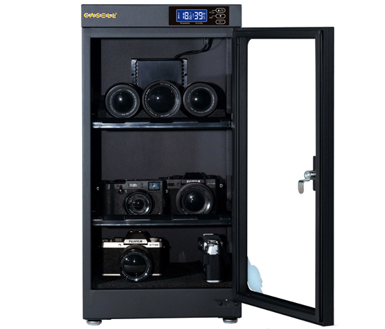 Jual Casell CL-50A Dry Cabinet Harga Murah dan Spesifikasi. Internal Size : 28.8 x 29 x 53 cm, External Size : 29 x 32 x 60.5cm, Input : 5V 2A DC.